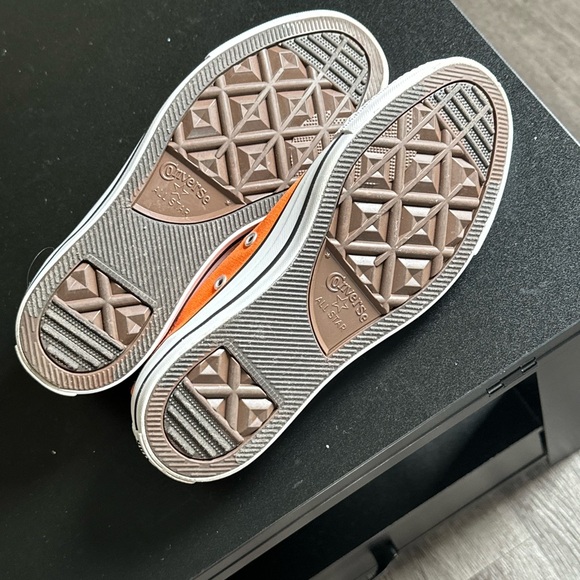 Converse Vibrant Orange Canvas Sneakers Brand new - Picture 10 of 11